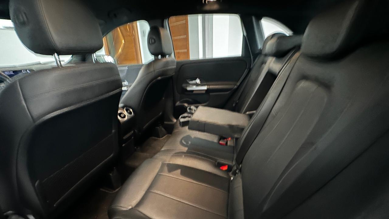 Mercedes-benz B 180 d Automatic Executive