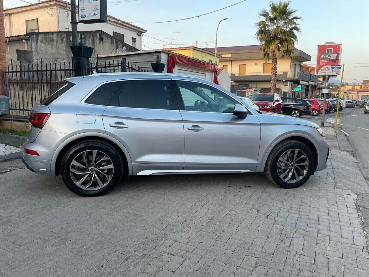 Audi Q5 35 TDI S tronic Mild HybridBusiness Advanced