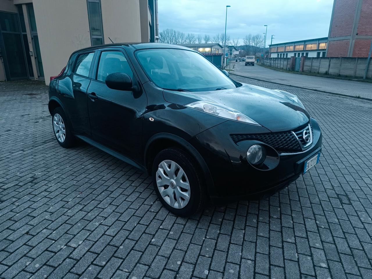 Nissan Juke 1.6 benzina SOLAMENTE 108.000 KM