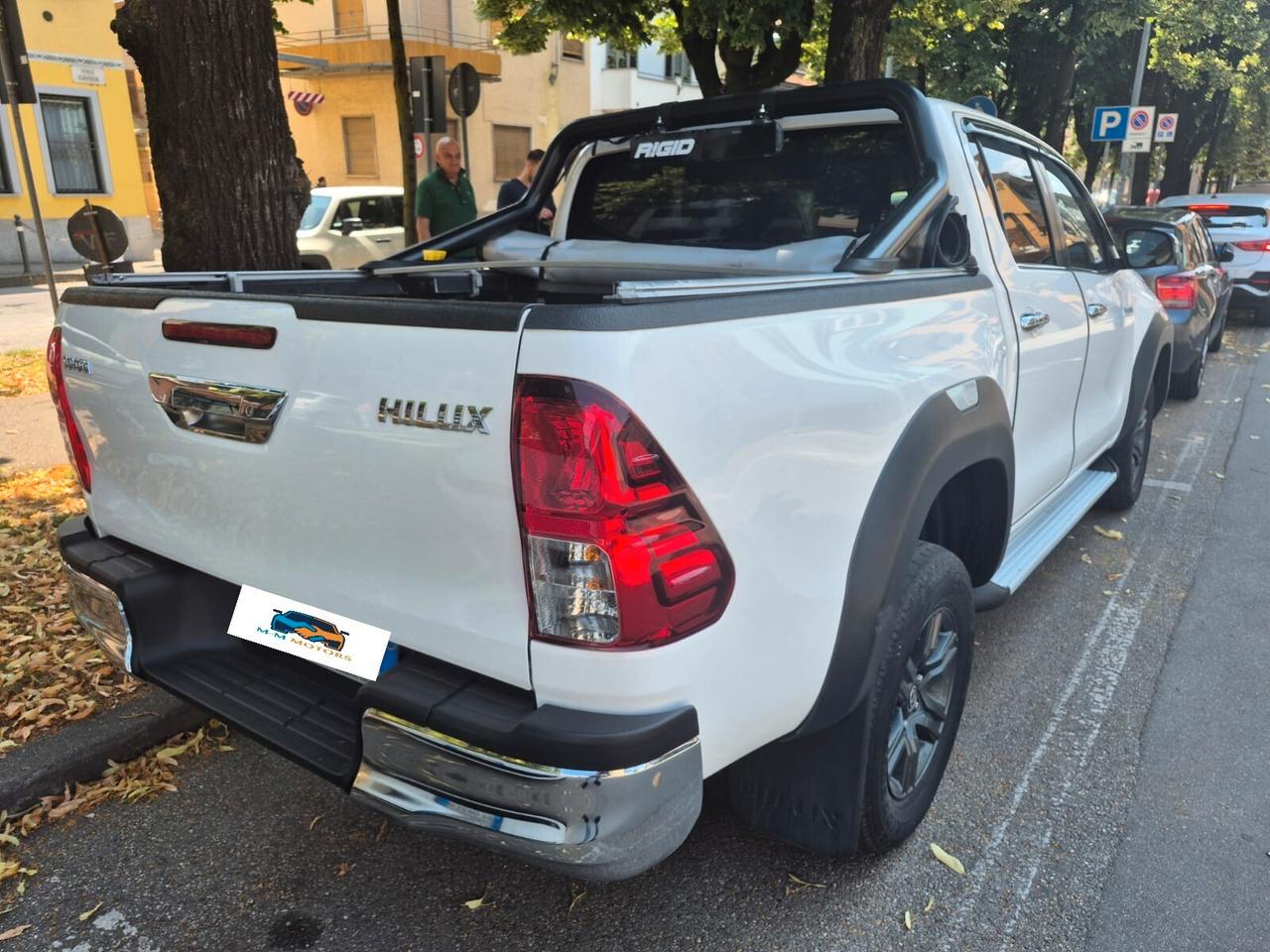 Toyota Hilux 2.4 D-4D 4WD 4 porte Double Cab Lounge