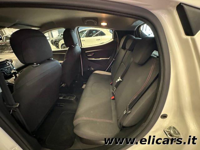 LANCIA Ypsilon 1.2 69 CV 5 porte GPL Ecochic Gold