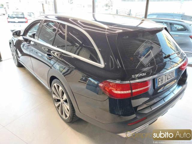 MERCEDES-BENZ E 220 d S.W. 4Matic Auto Premium All-Terrain