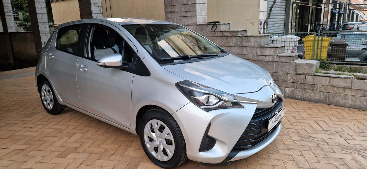 Toyota Yaris 1.0 72 CV Tagliandata 49.200 KM