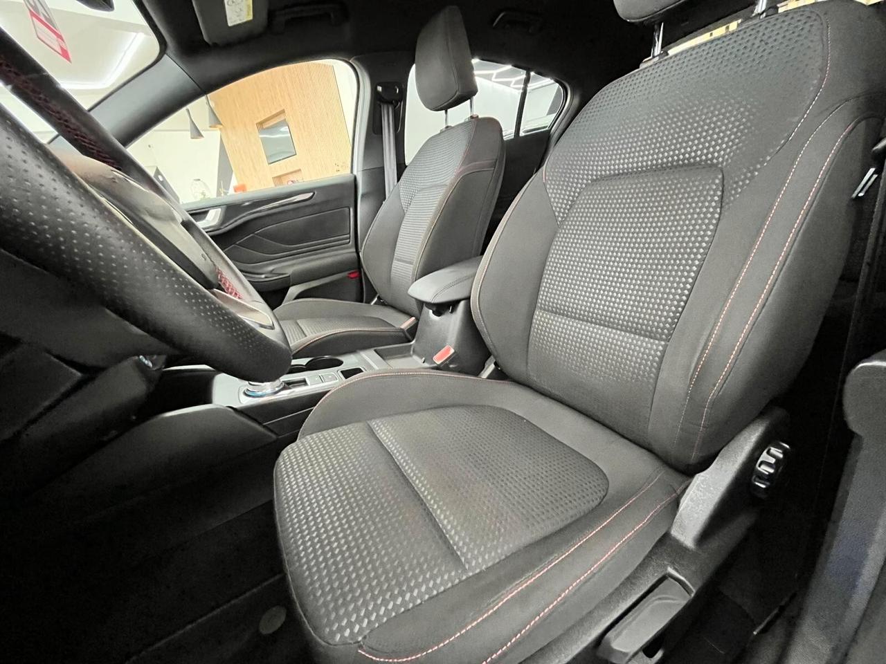 Ford Focus 1.5 EcoBlue 115 CV automatico 5p. ST-Line