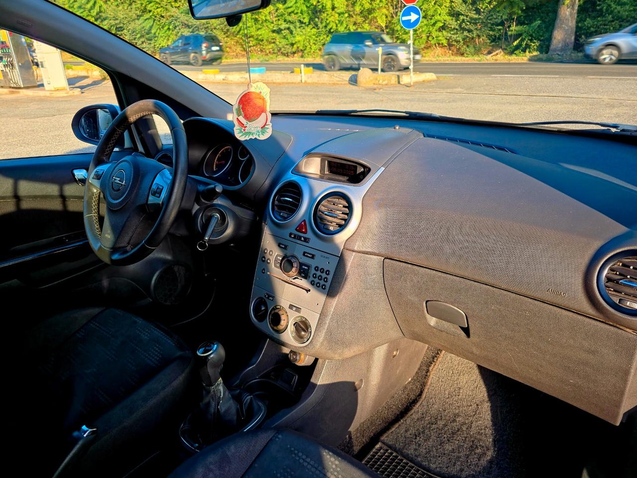 Opel Corsa 1.2 5 porte Cosmo 2011-E5 Manuale NEO