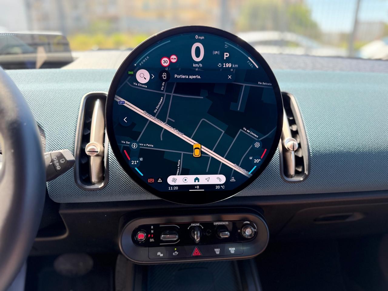Mini Countryman Favoured 1.5 benzina/hybrida COME NUOVA