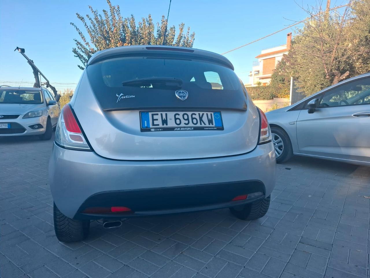 Lancia Ypsilon 1.2 69 CV 5 porte Platinum