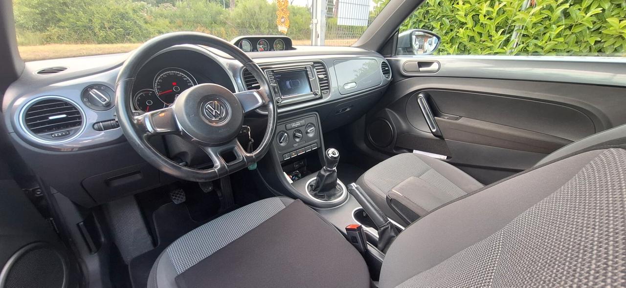 Volkswagen Maggiolino Cabrio 2.0 TDI Design BlueMotion Technology