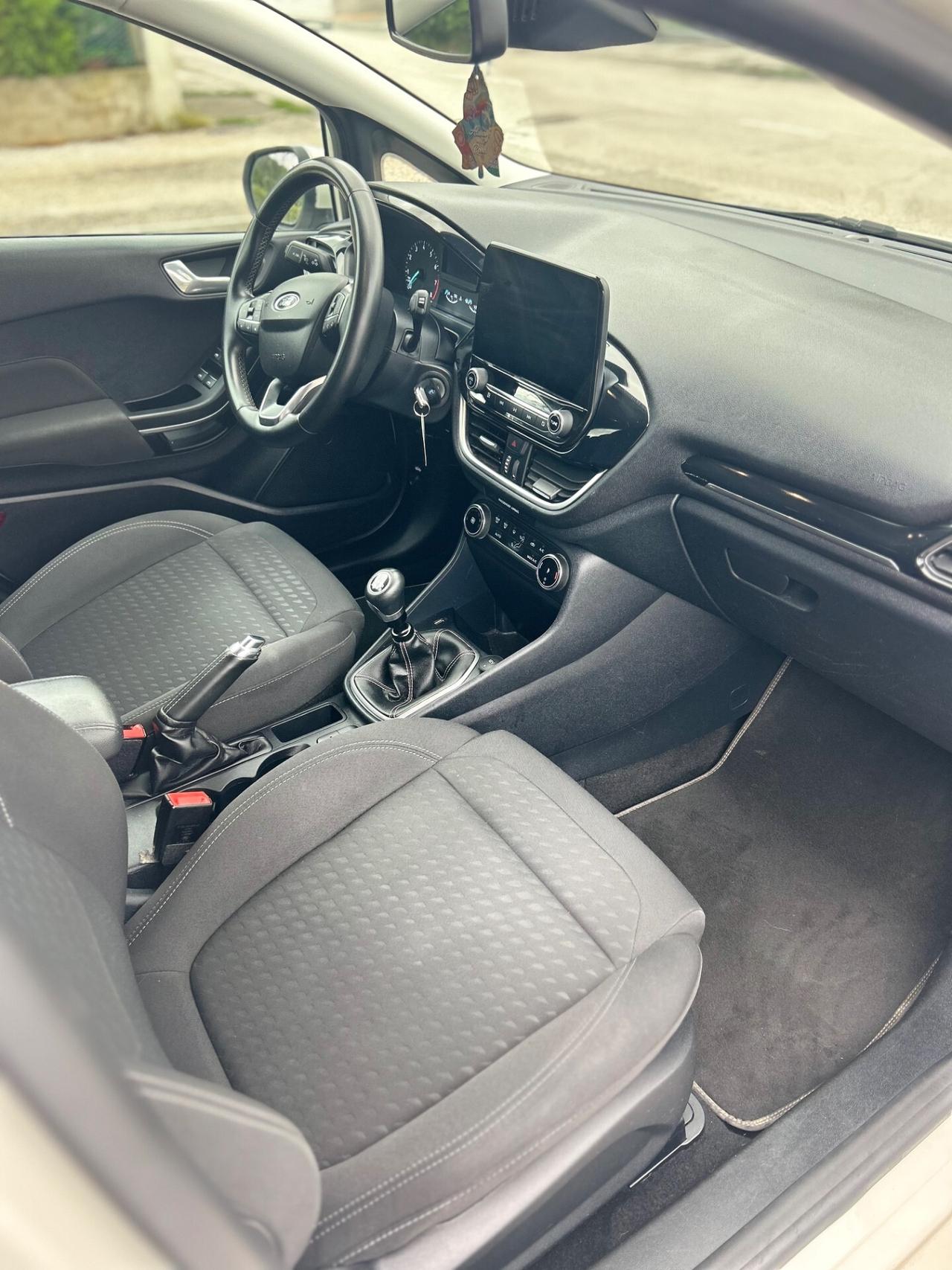 Ford Fiesta 1.0 Ecoboost Hybrid 125 CV DCT 5 porte Titanium