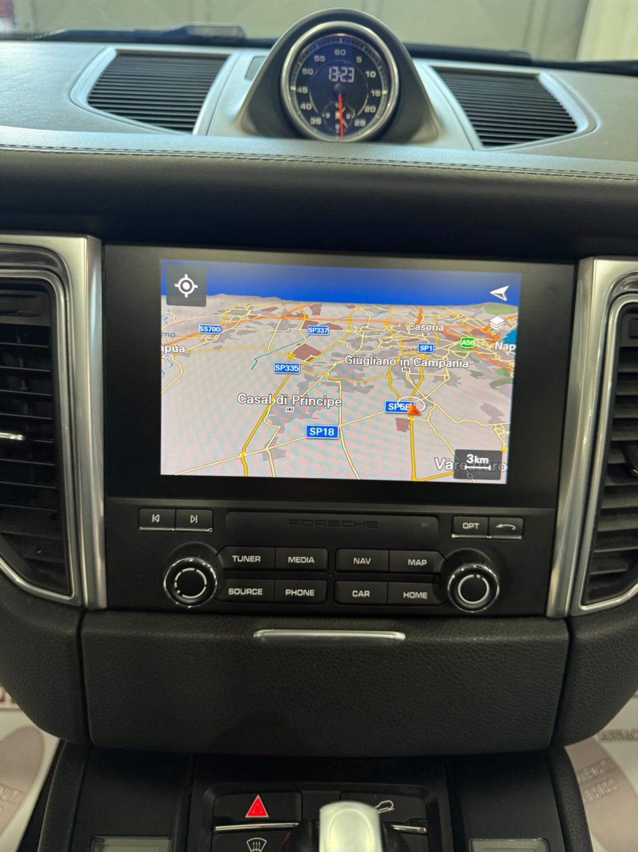 Porsche Macan 3.0 full optional