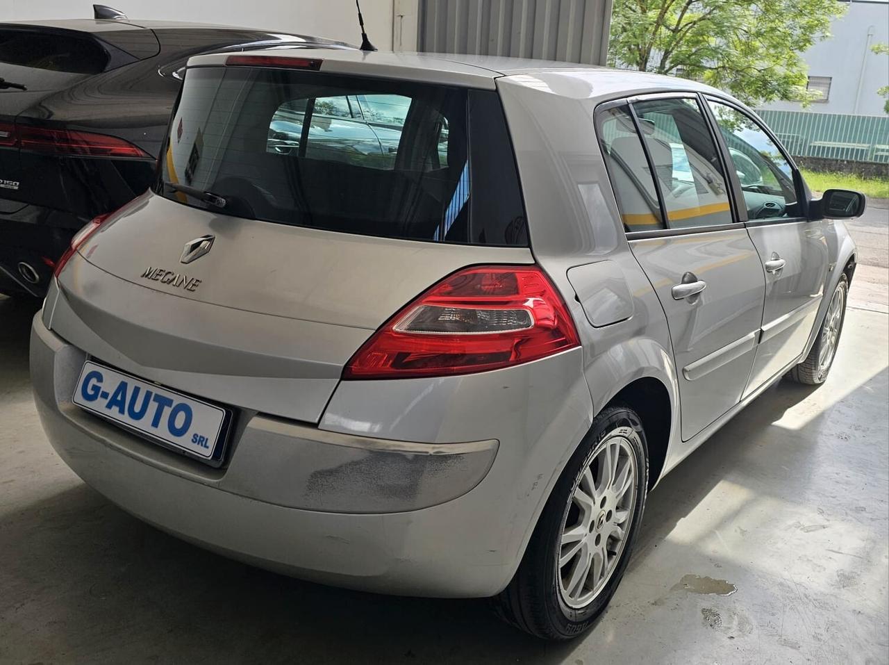 Renault Megane 1.5 Dci 5 porte 2009