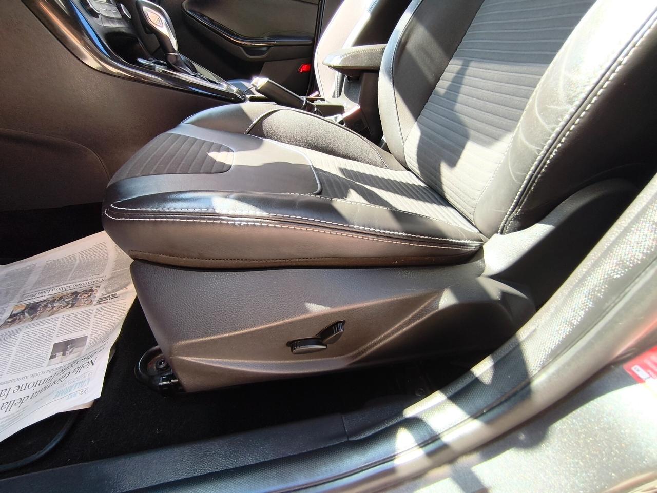 Ford Focus 1.5 TDCi 120 CV Start&Stop Powershift Titanium