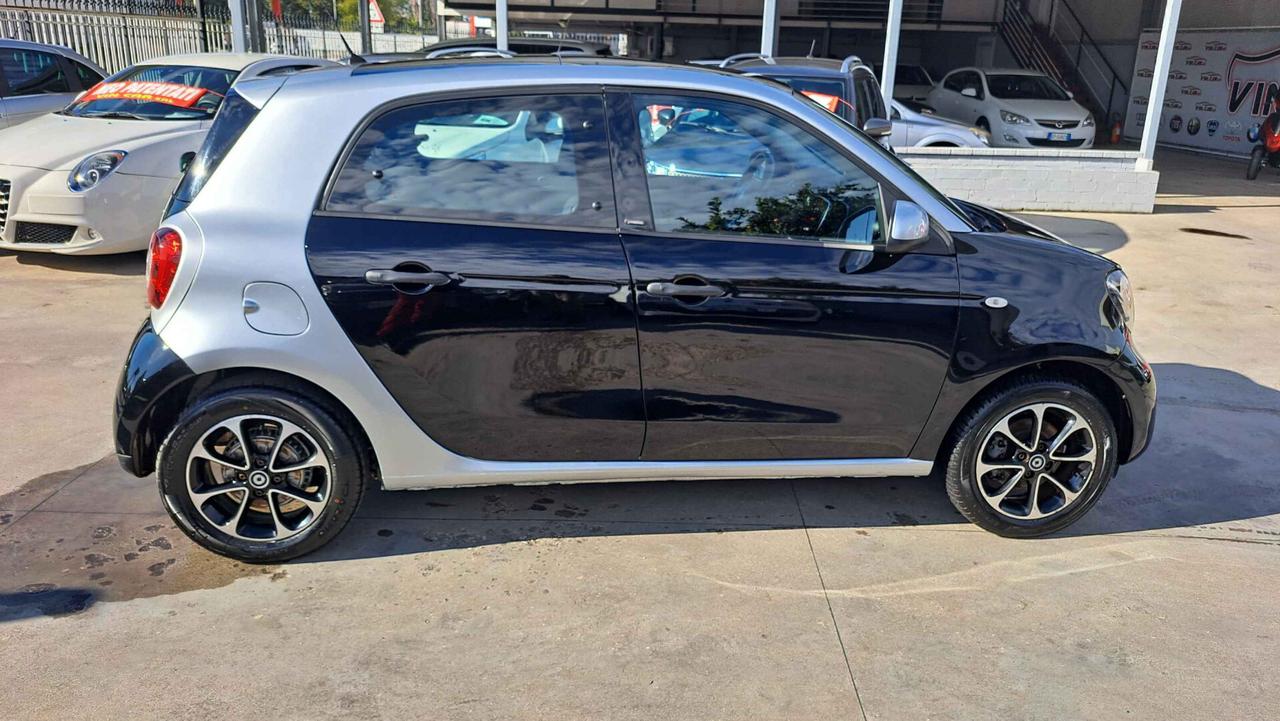 Smart ForFour 70 1.0 Passion