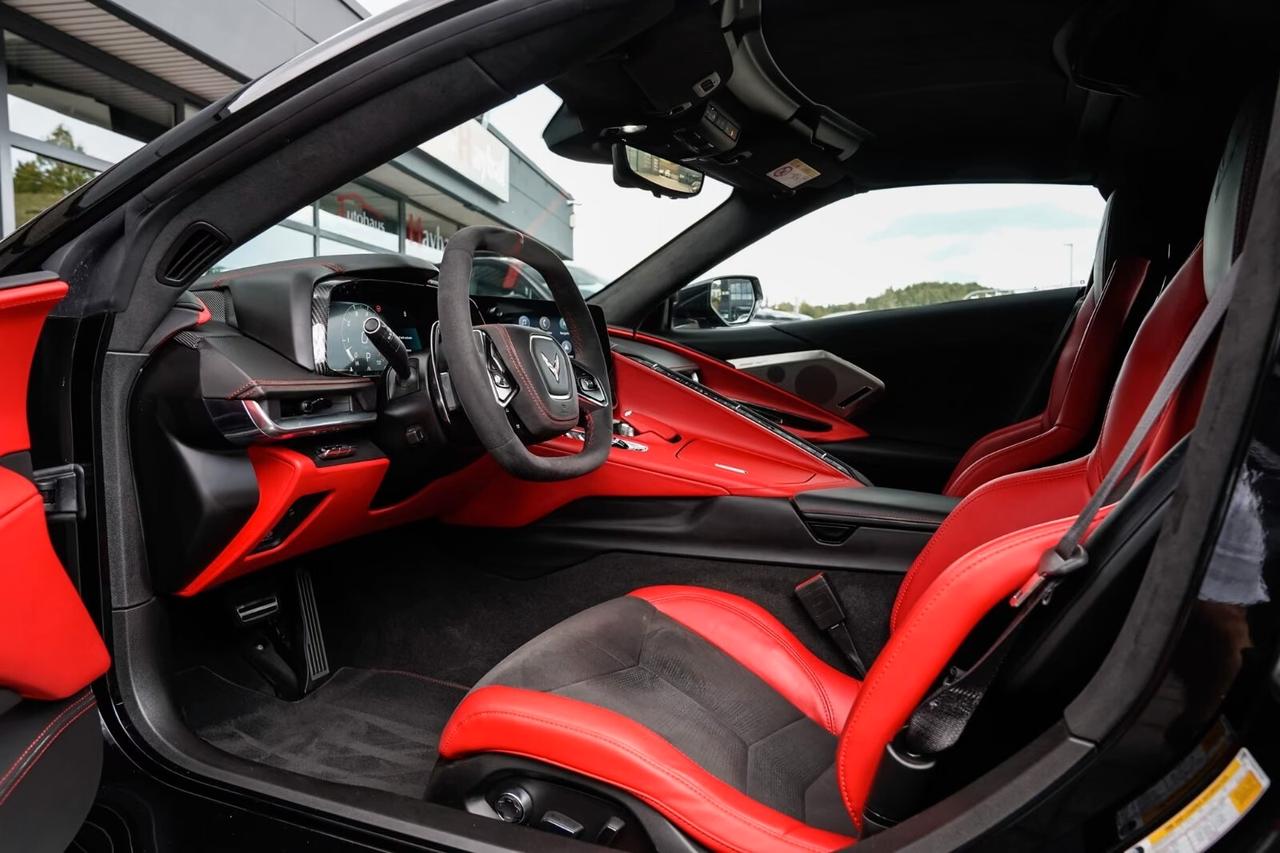 Chevrolet Corvette C8 V8 Coupe 3LT