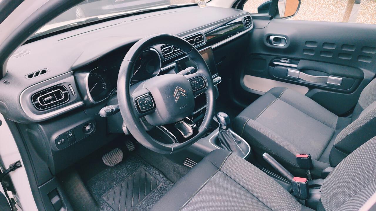 Citroen C3 1.2 Benz 110cv Cambio Aut. Bicolor