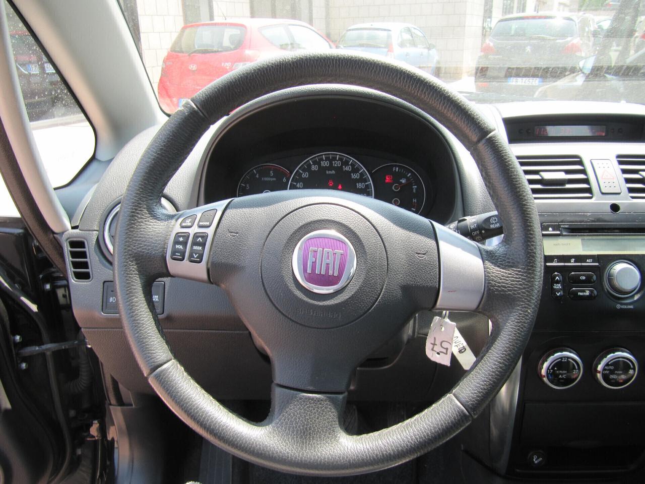 Fiat Sedici 1.9 MJT 4x2 Dynamic - 2010