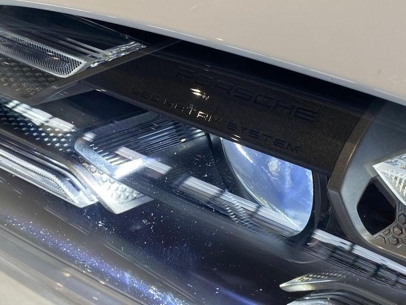 Porsche Taycan Taycan Performance Battery Plus - IVA Esposta