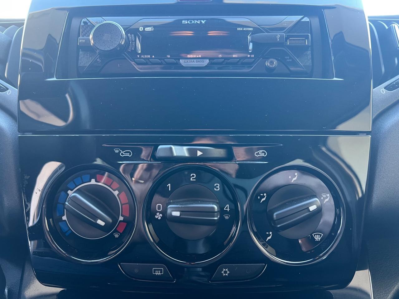 Lancia Ypsilon 1.2 69 CV 5 porte Silver