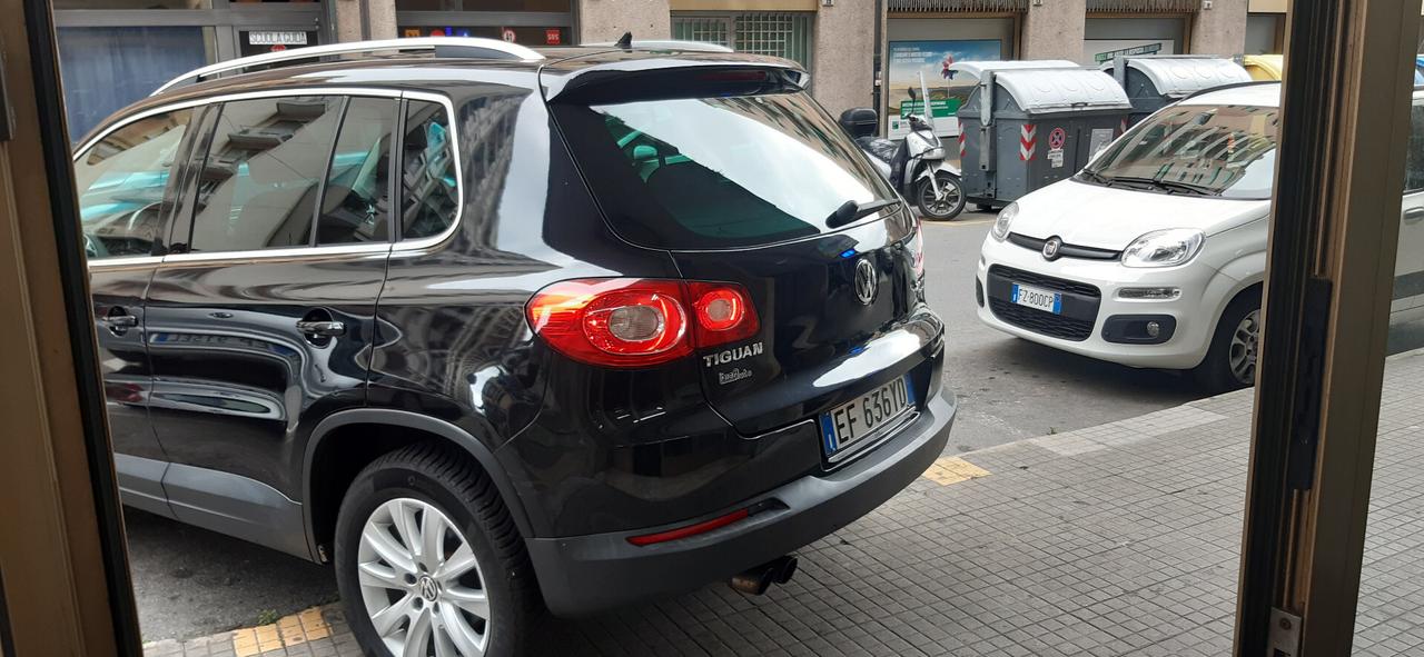 Volkswagen Tiguan 2.0 TDI DPF 4MOTION Sport & Style