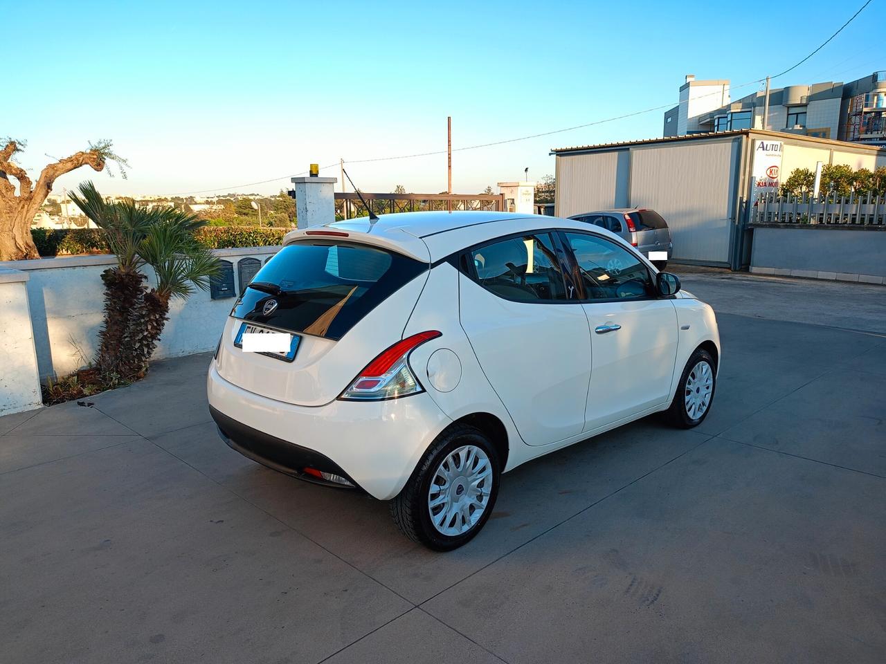 Lancia Ypsilon 1.200 5 porte