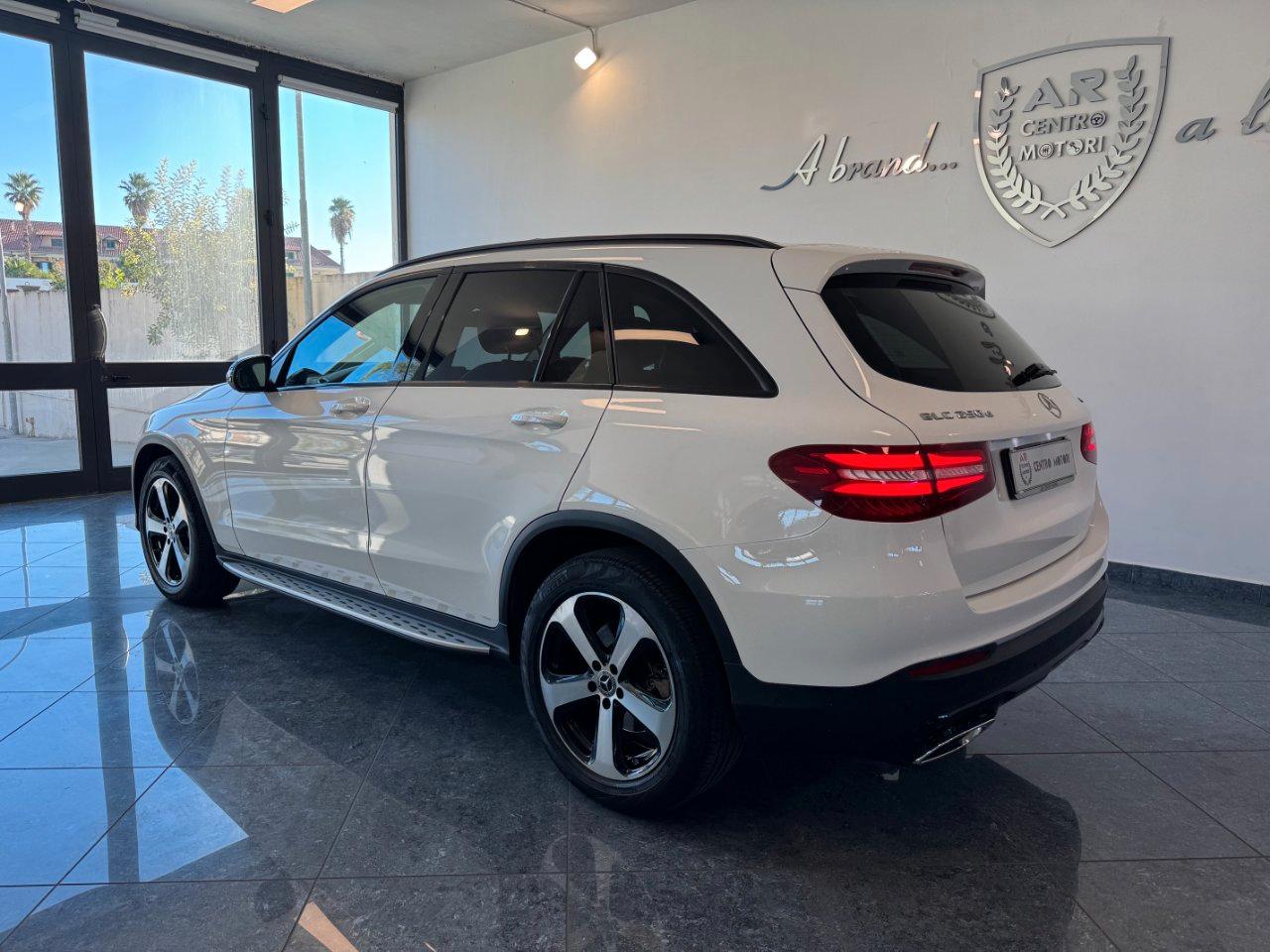 Mercedes GLC SUV GLC 250 d Sport 4matic Tetto Night Uniprop