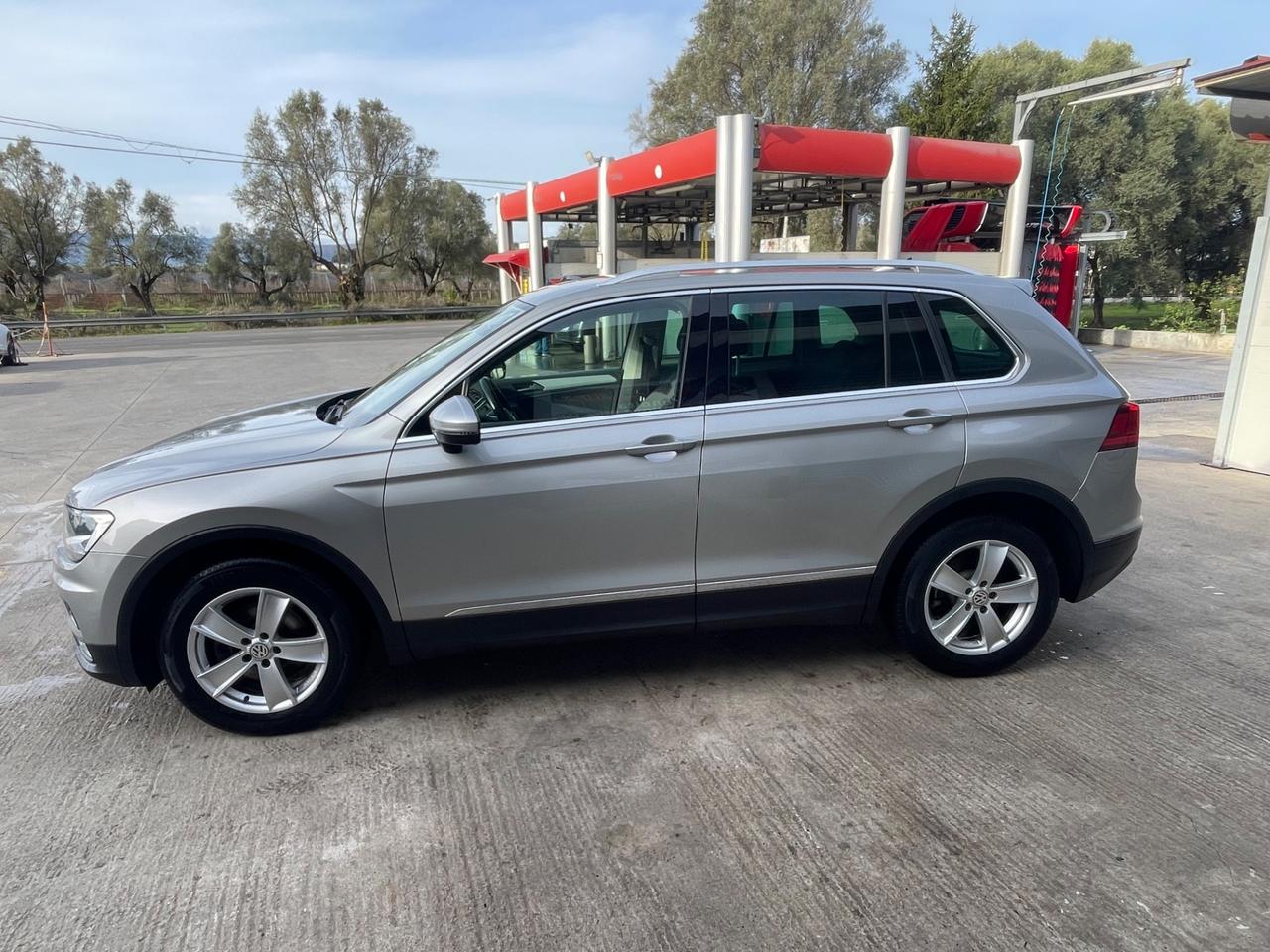 Volkswagen Tiguan 2.0 TDI SCR DSG Style BlueMotion Technology