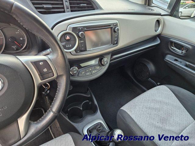 TOYOTA Yaris 1.0 5 porte Active