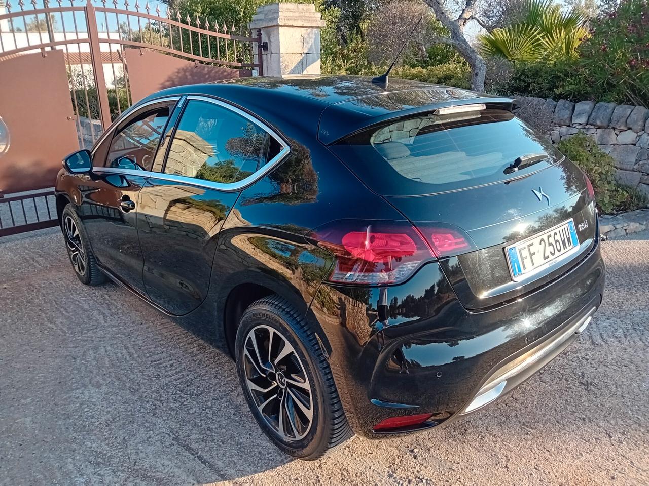 Ds DS4 4 BlueHDi 120 S&S Business