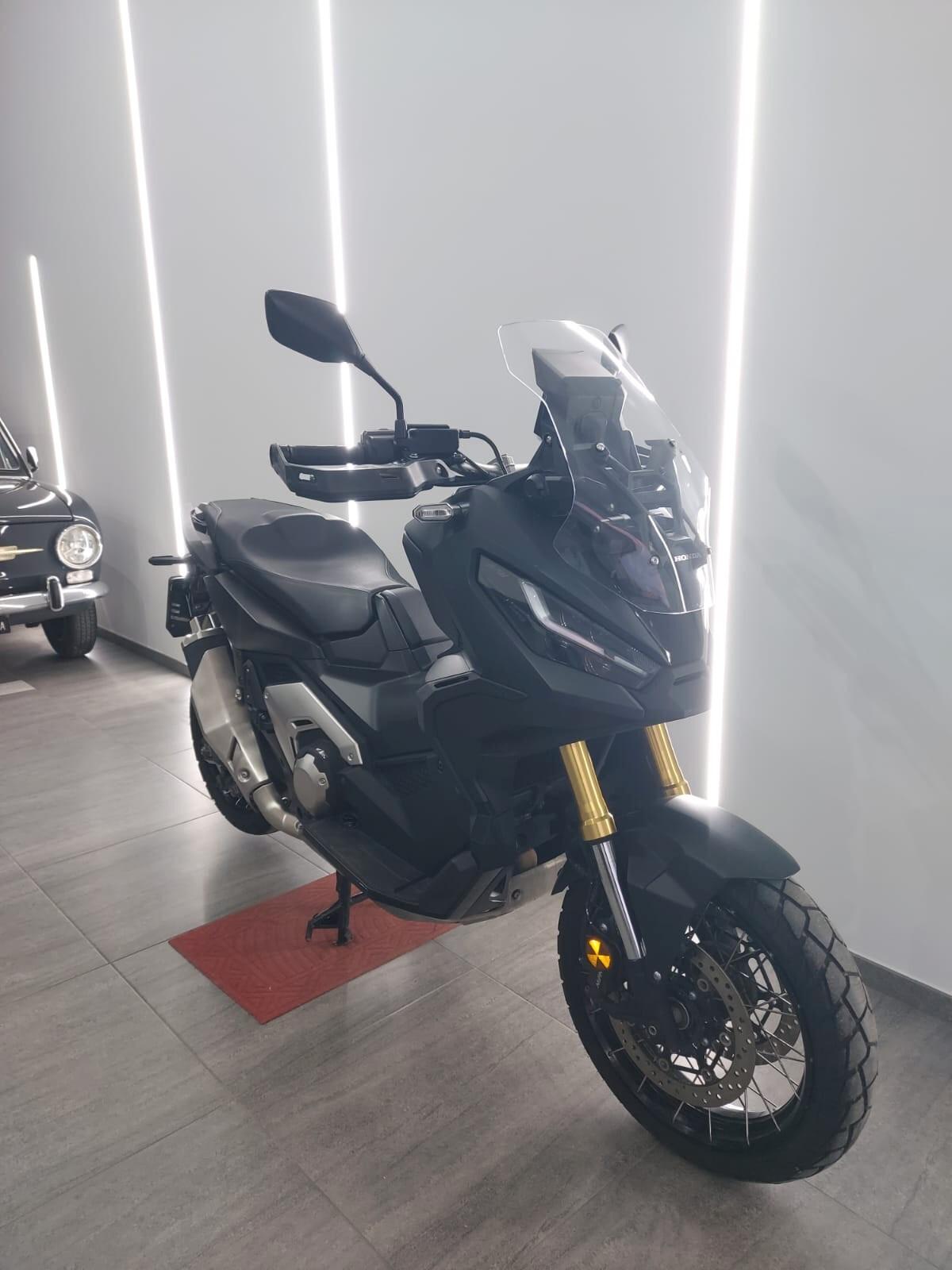 Honda X-ADV 750 DTC