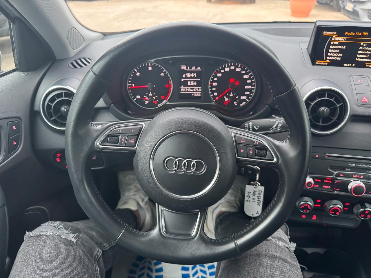 Audi A1 SPB 1.4 TDI S-LINE