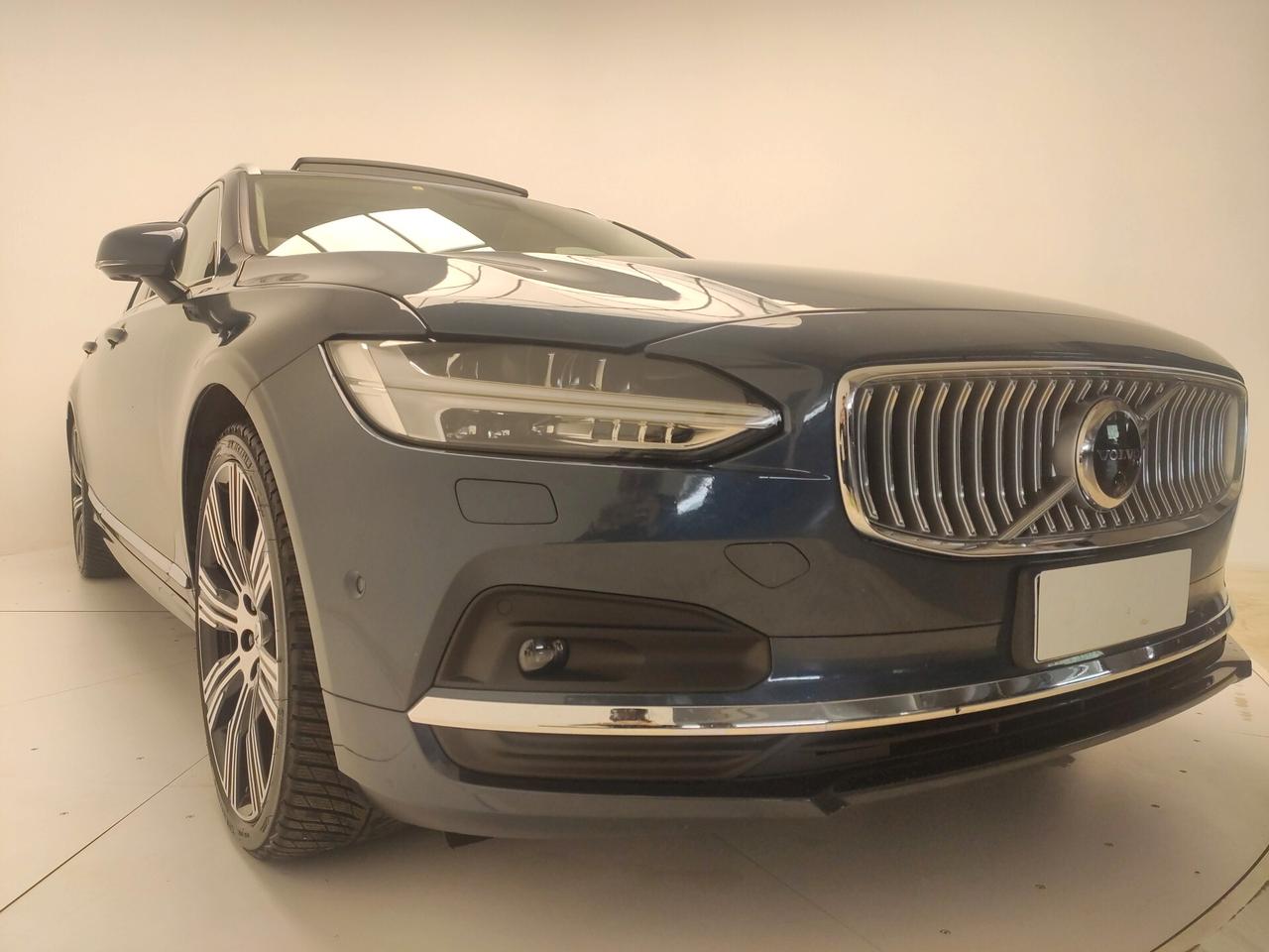 Volvo V90 B4 (d) automatico Ultimate Bright