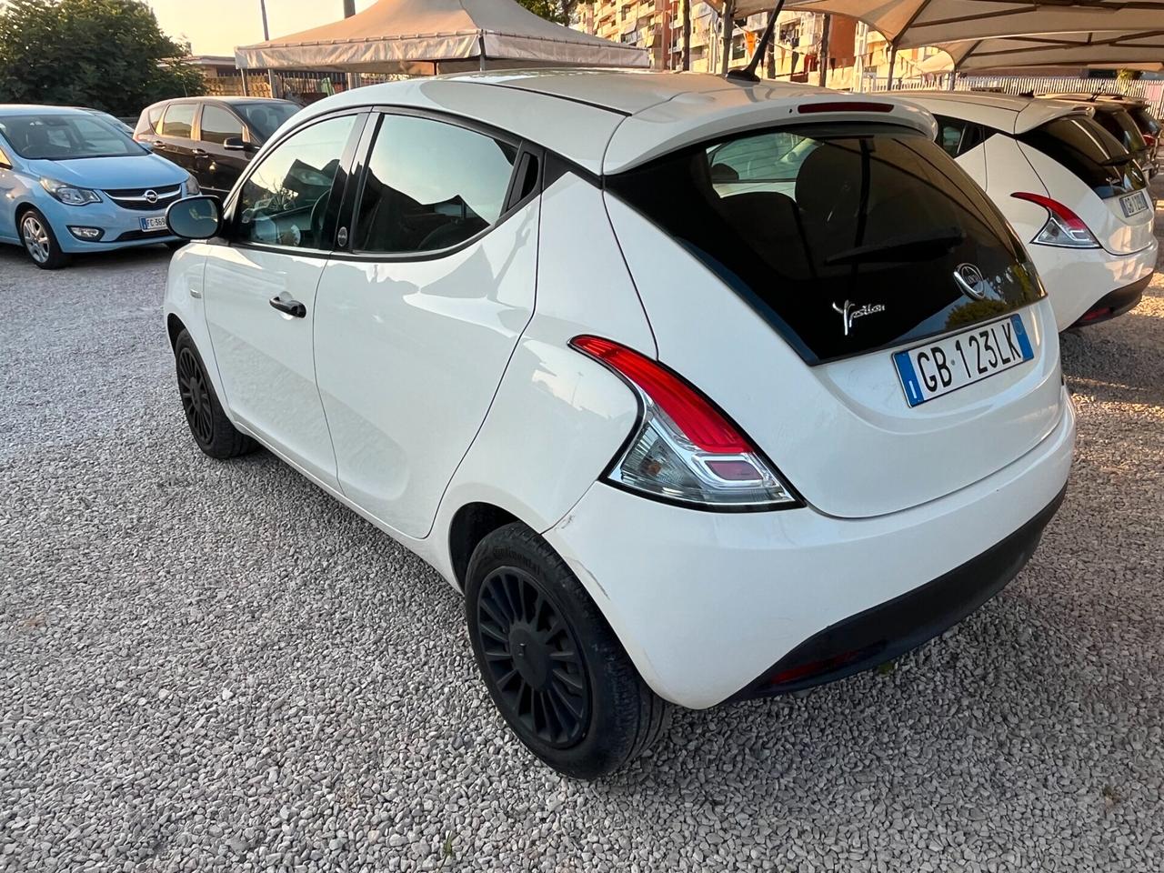 Lancia Ypsilon 1.0 IBRIDA-BENZINA 12000 KM CERTIFICATI 2020