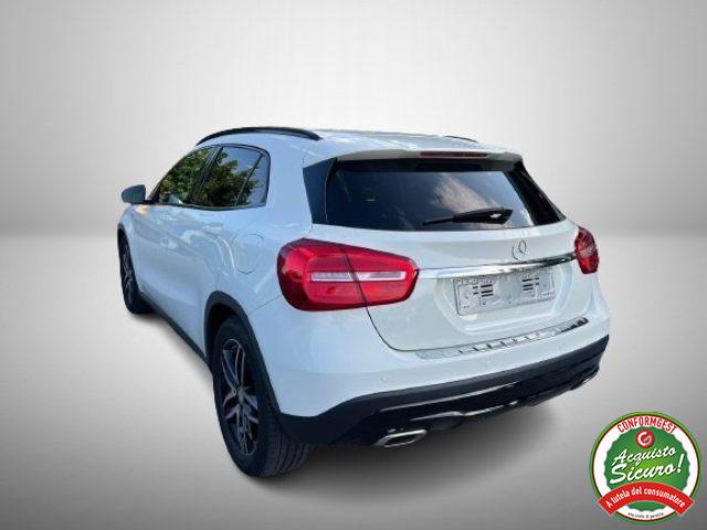 MERCEDES-BENZ GLA 180 d Sport Navi Led Certificata