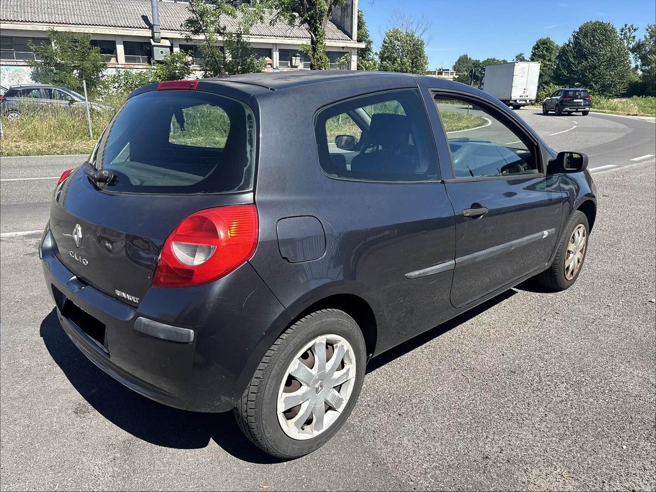 Renault Clio 1.2 16v Confort