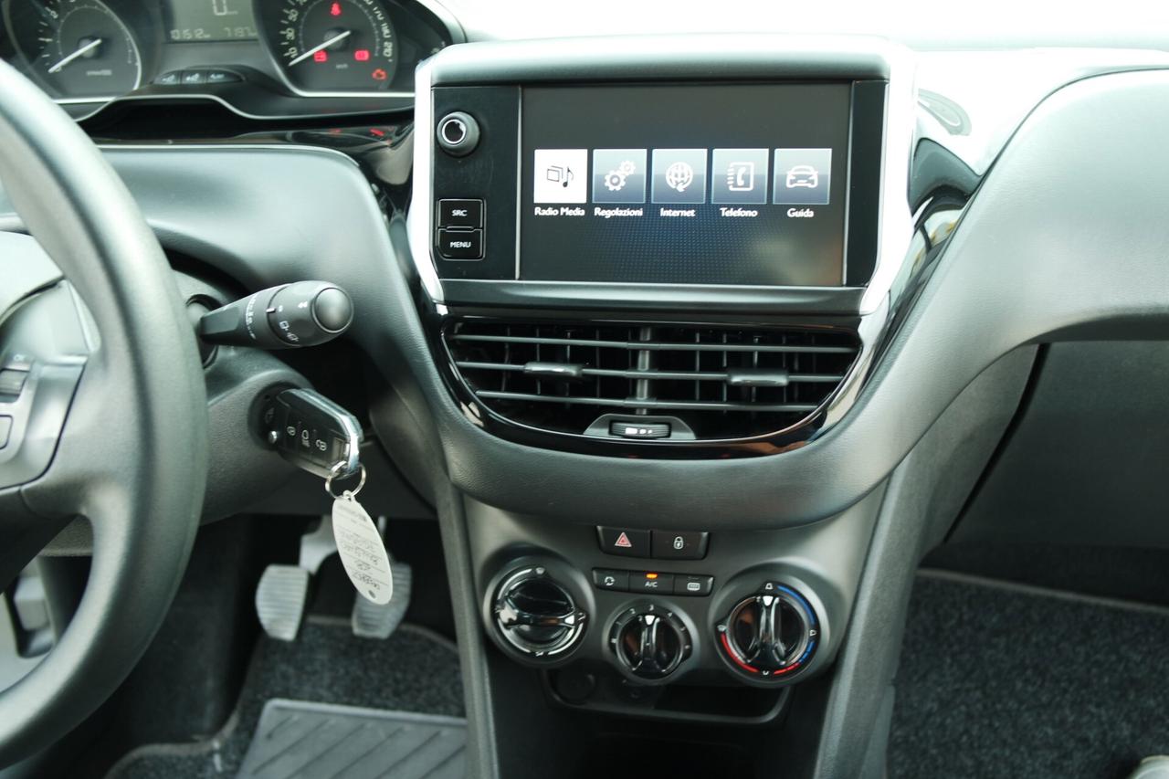 Peugeot 208 PureTech 82 5 porte Access