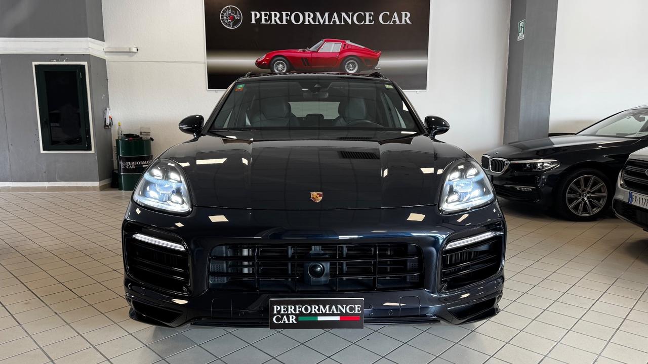 Porsche Cayenne 3.0 V6 Platinum Edition