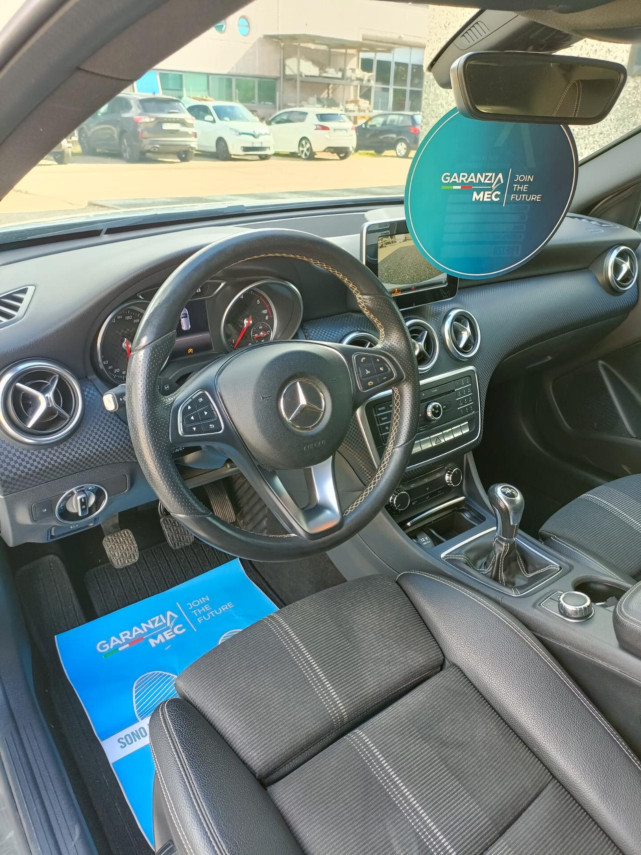 Mercedes-benz A 180 d Premium