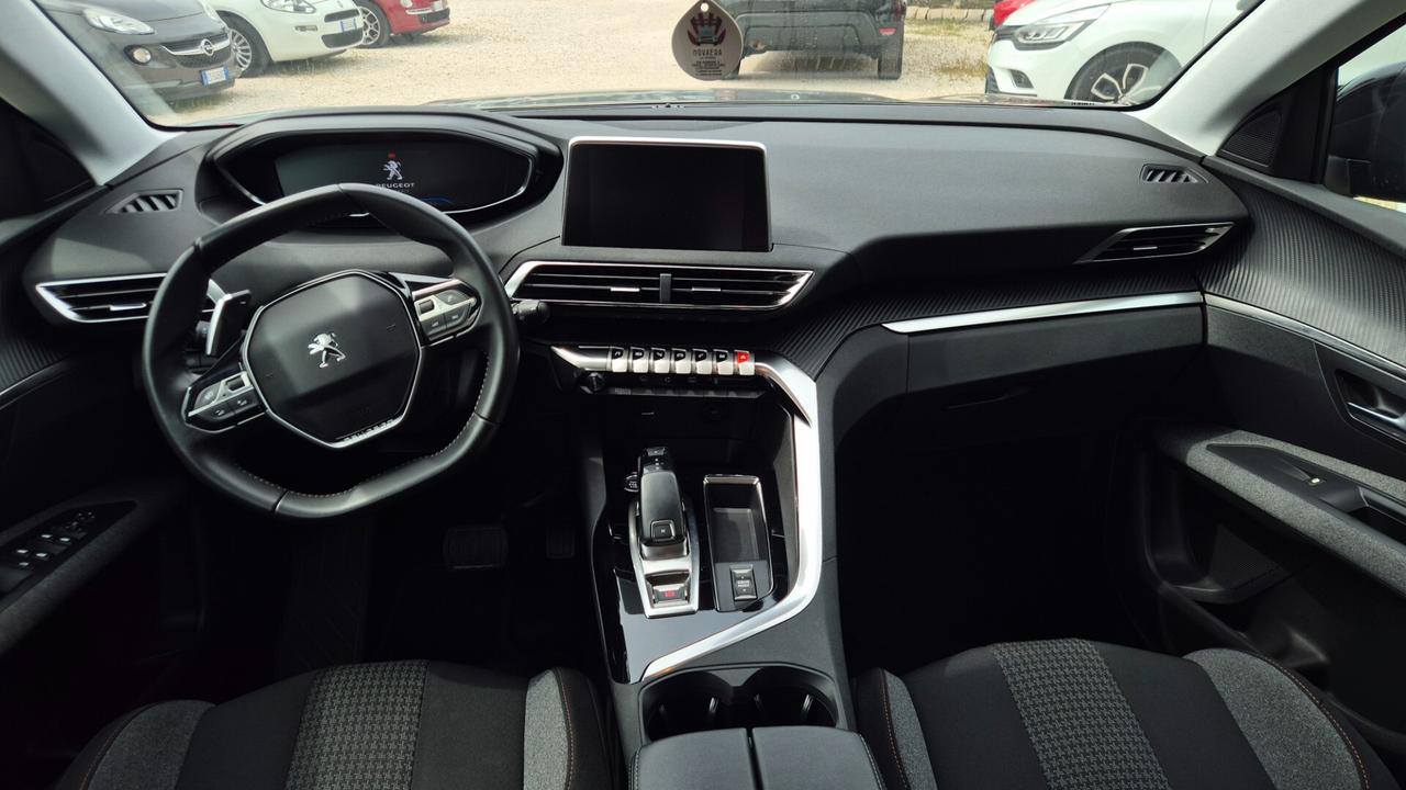 Peugeot 3008 BlueHDi 130 S&S EAT8 Active Pack