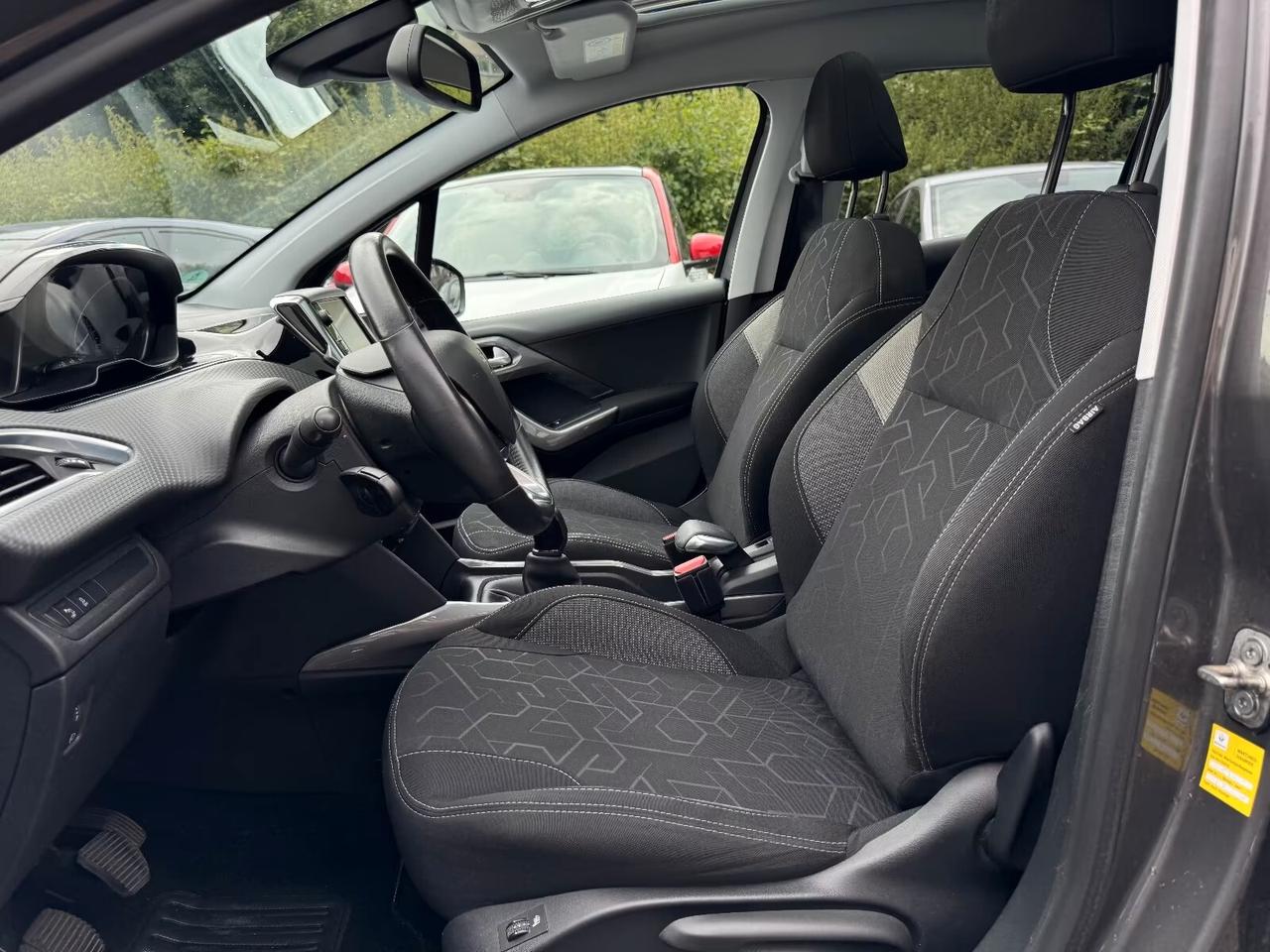 Peugeot 2008 PureTech 82 Style