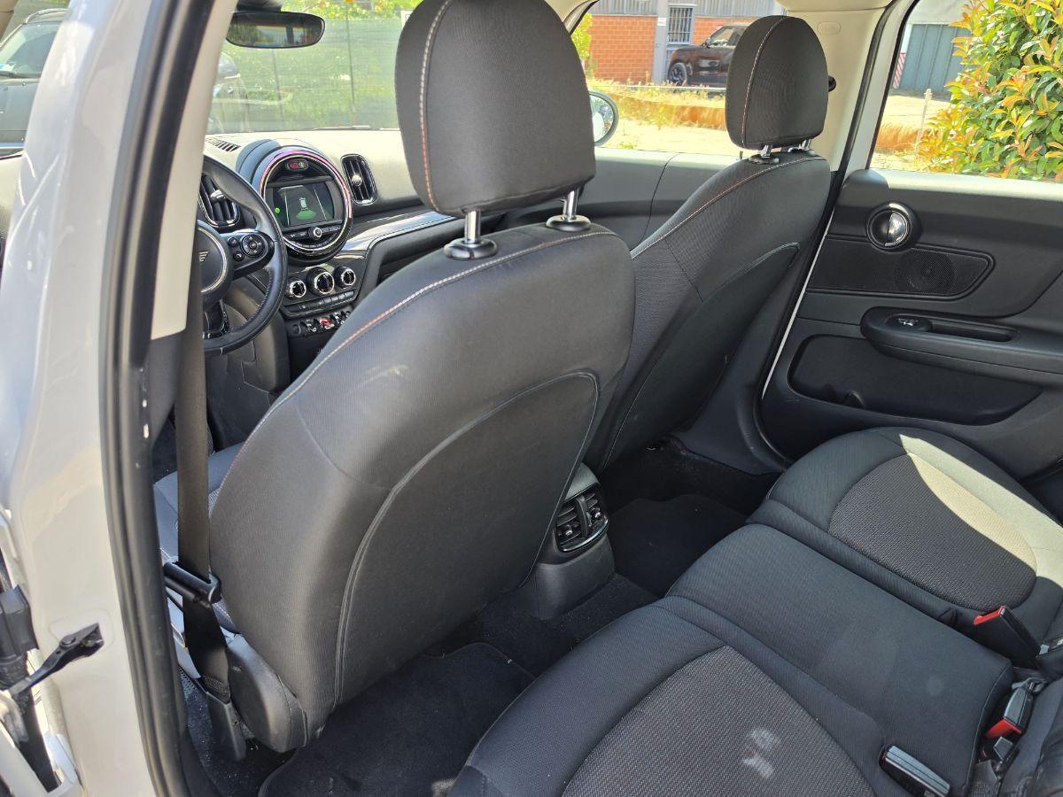 MINI - Countryman - Mini Cooper D Hype