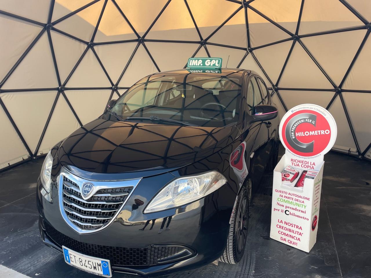 Lancia Ypsilon 1.2 69 CV 5 porte GPL Ecochic Gold