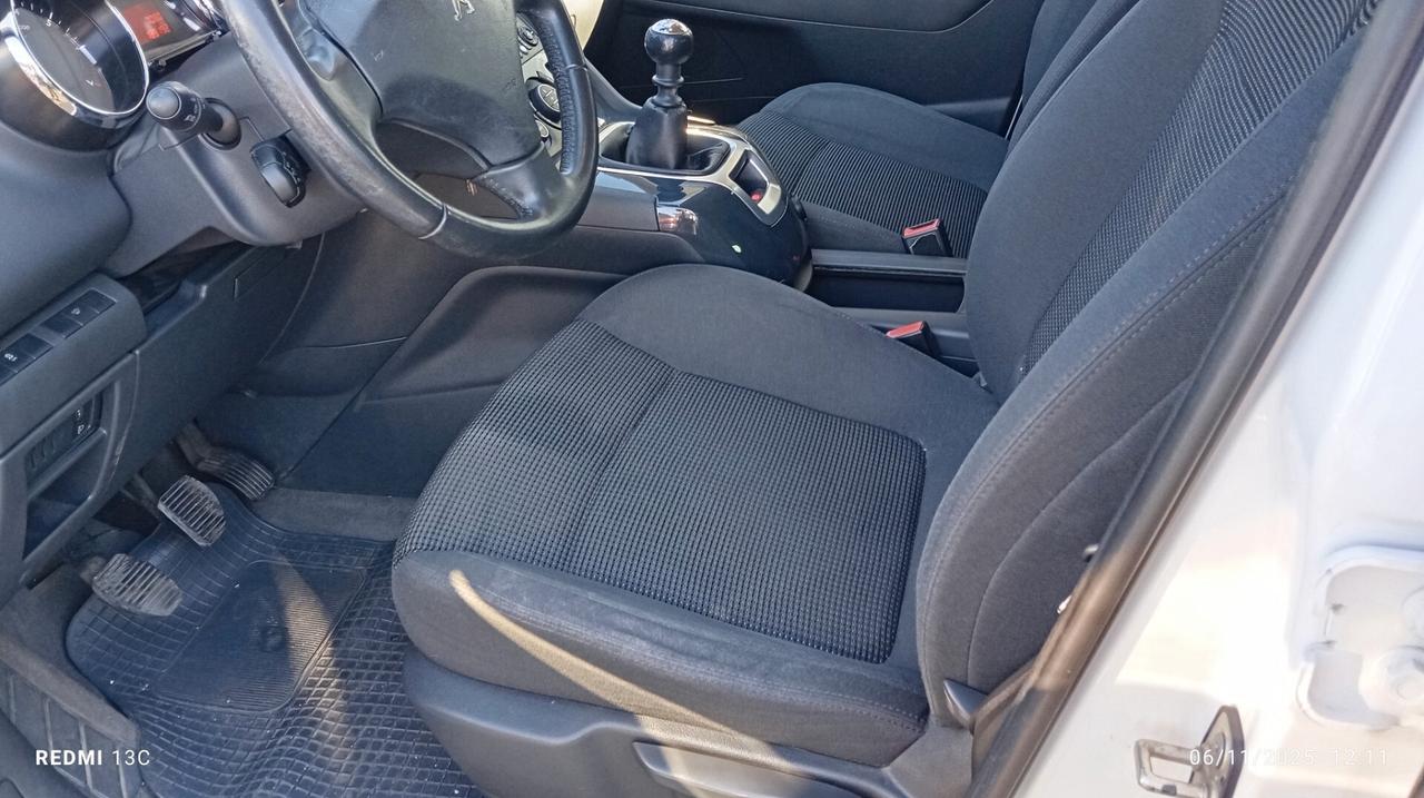 Peugeot 5008 PureTech Turbo 130 S&S Allure