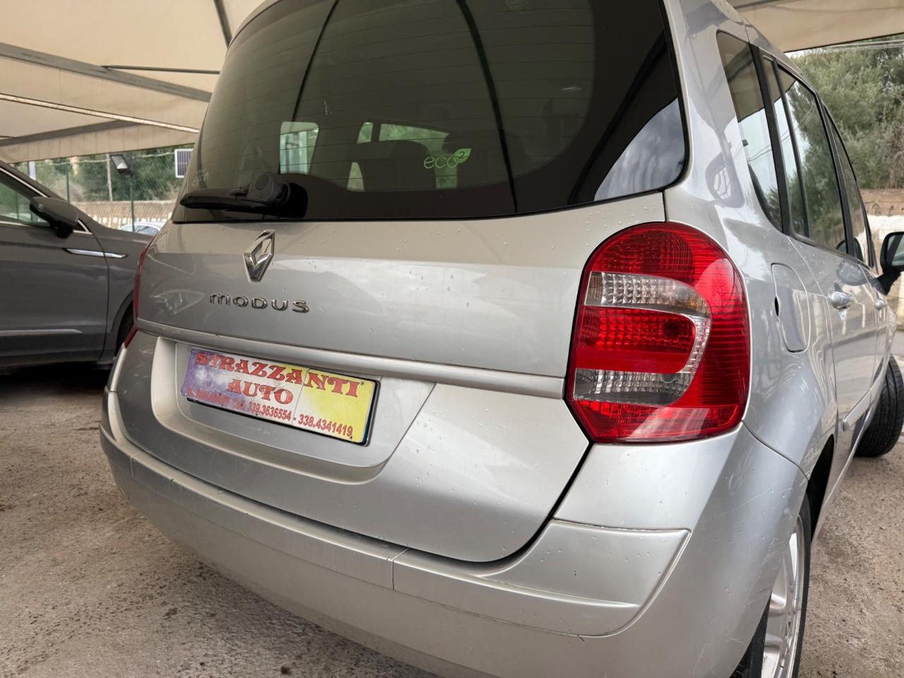 Renault Modus Grand 1.5 dCi 85CV Dynamique