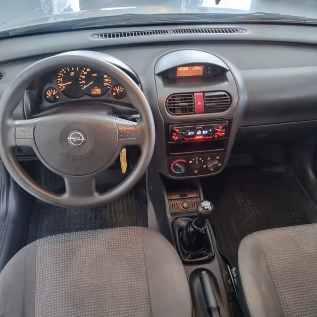 OPEL Corsa 1.0i 12V cat 5 porte Club