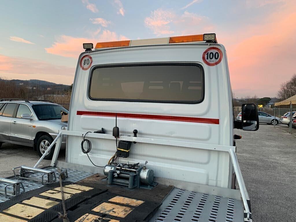 Iveco DAILY 50 c 13 2.8 JTD 130 CV