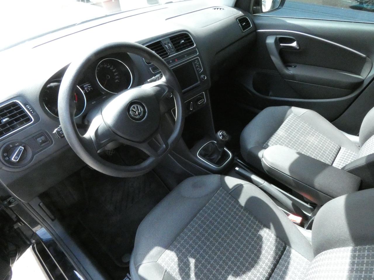 VOLKSWAGEN Polo 5ª serie Polo 1.0 MPI 75 CV 5p...