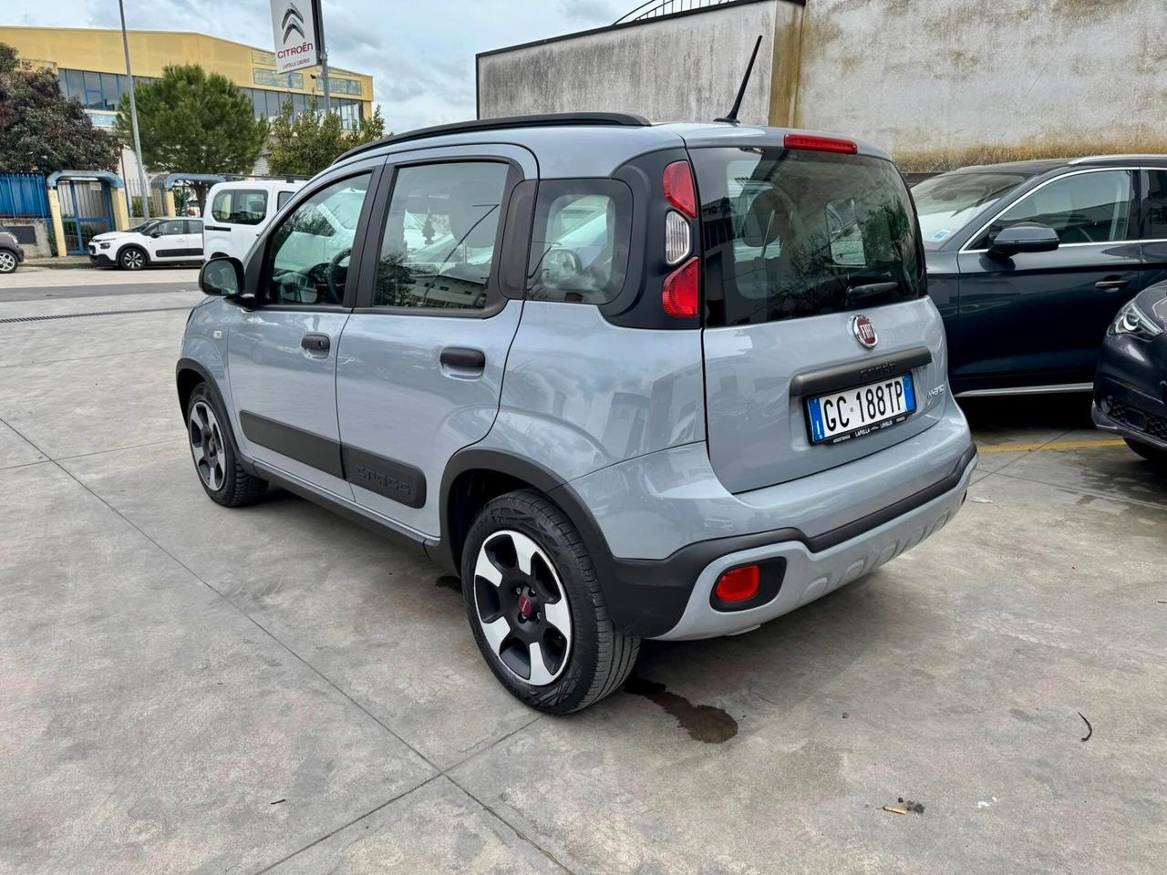 Fiat Panda 1.0 FireFly S&S Hybrid City Cross