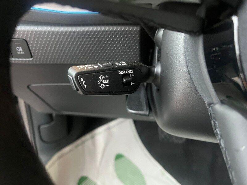 Audi A1 A1 allstreet 30 TFSI S tronic Identity Contrast