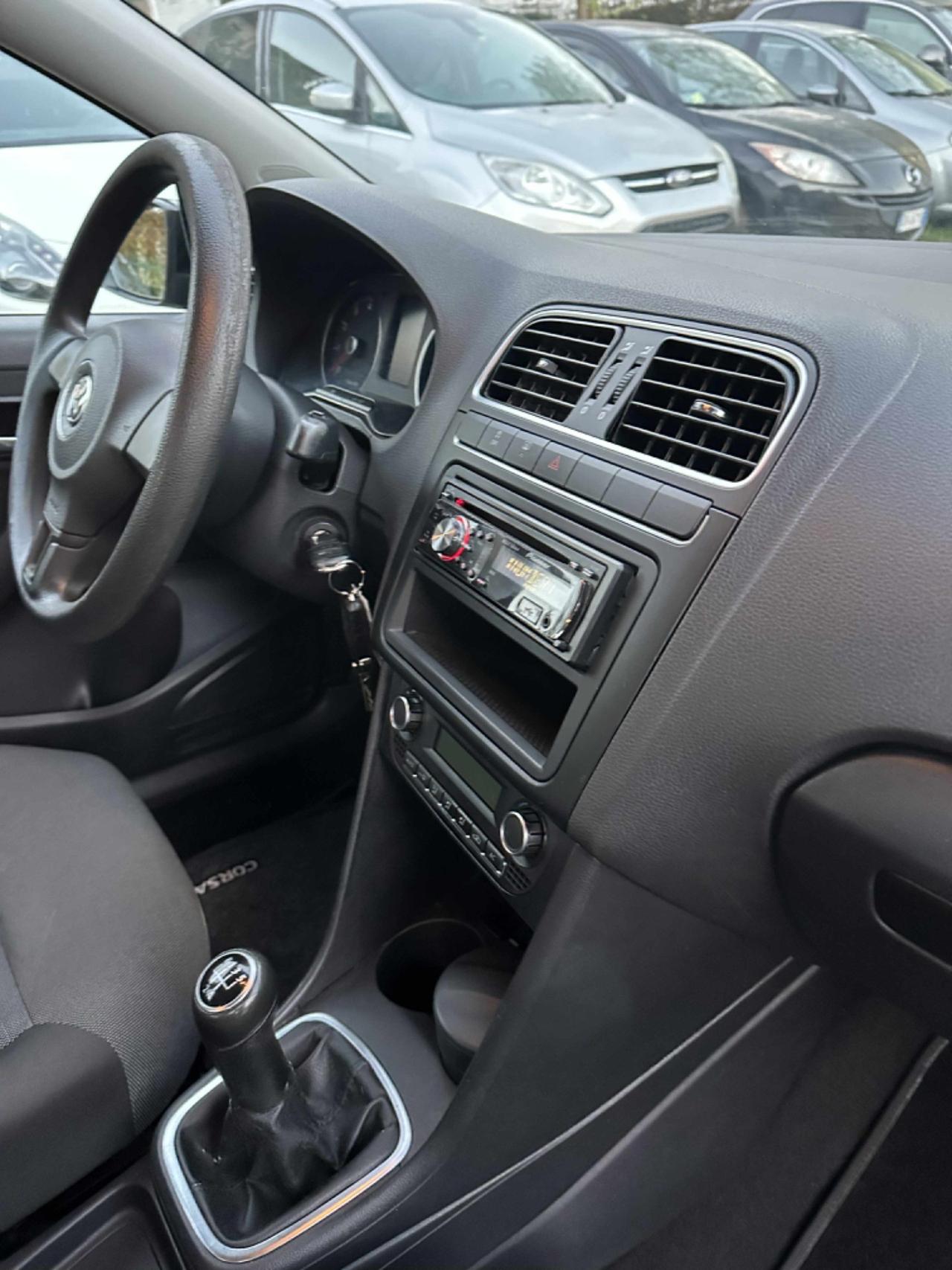 Volkswagen POLO 1.4 5P COMFORTLINE NEOPAT KMCERT