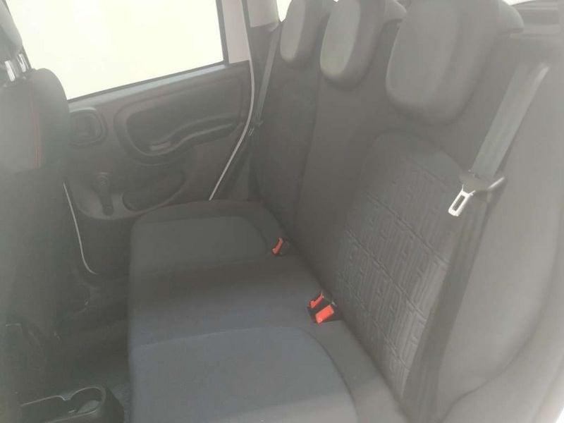 FIAT Panda Cross Panda 1.0 firefly hybrid (Red) s&s 70cv 5p.ti